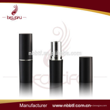 Tubo de labios de plástico negro 60LI21-10